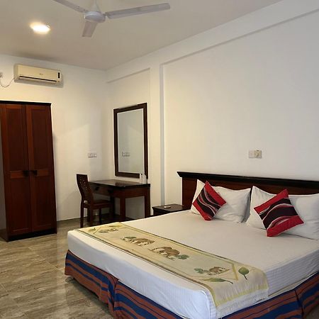 Wild Heaven Hotel Tissamaharama Exterior foto